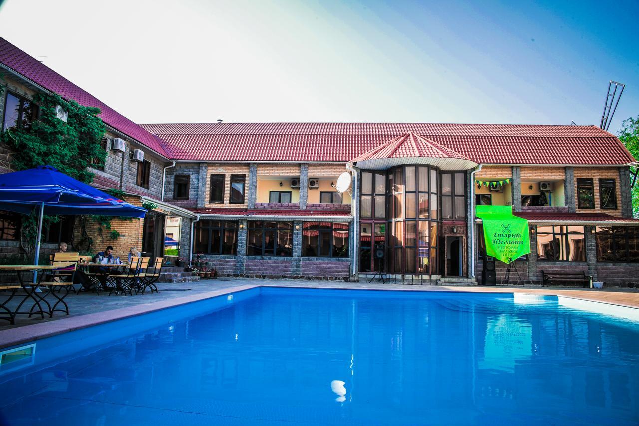 Stary Melnik Hotel Almaty Exteriér fotografie